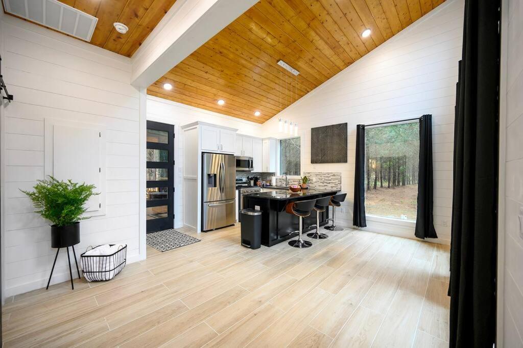 The Ember House - Luxury Honeymoon Cabin Broken Bow Exterior photo